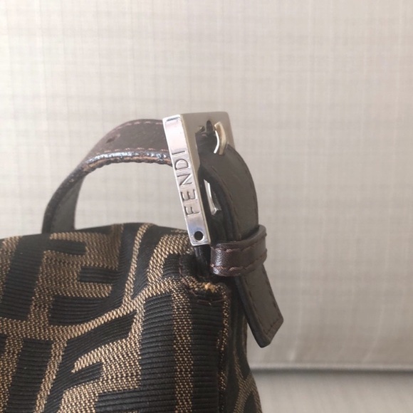 Fendi Mama Baguette Bag - Picture 6 of 7